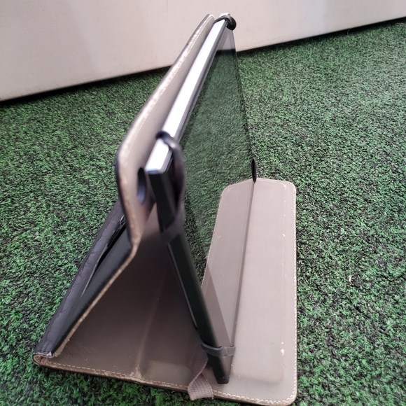 LePan Tablet - Picture 6 of 6